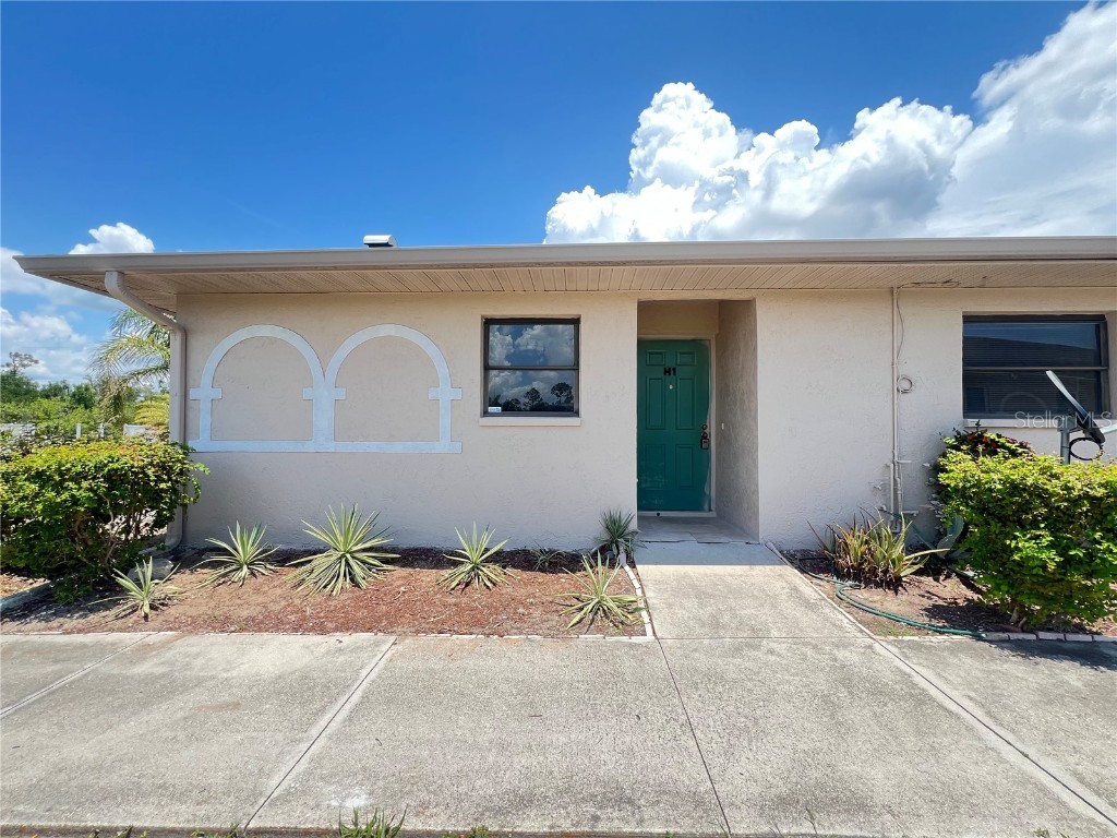 24540 Harborview Road #H1 Punta Gorda FL 33980 C7509792 image1
