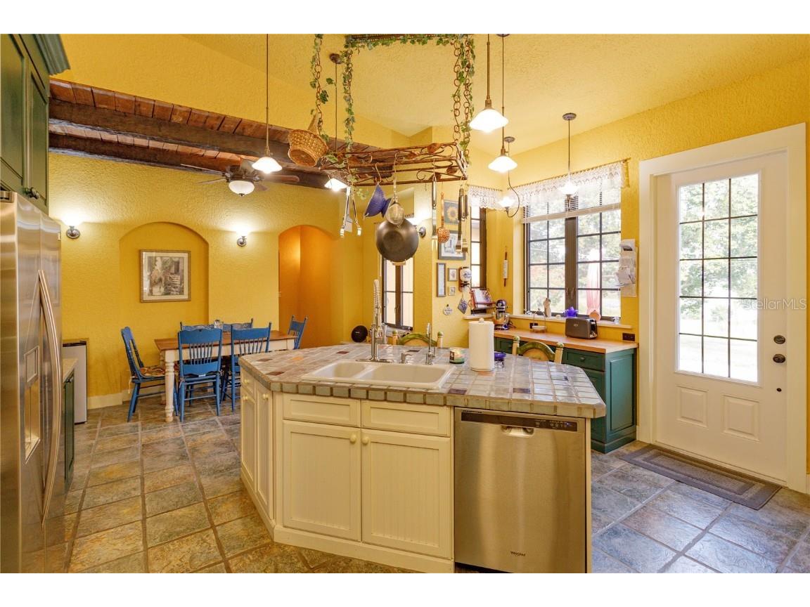 24540 Turkey Lake Road Howey In The Hills FL 34737 G5105259 image10