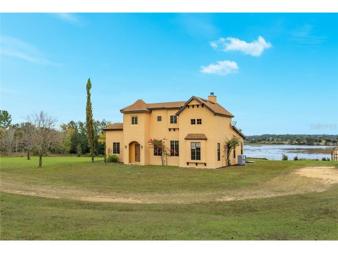 24540 Turkey Lake Road Howey In The Hills FL 34737 G5105259 image3