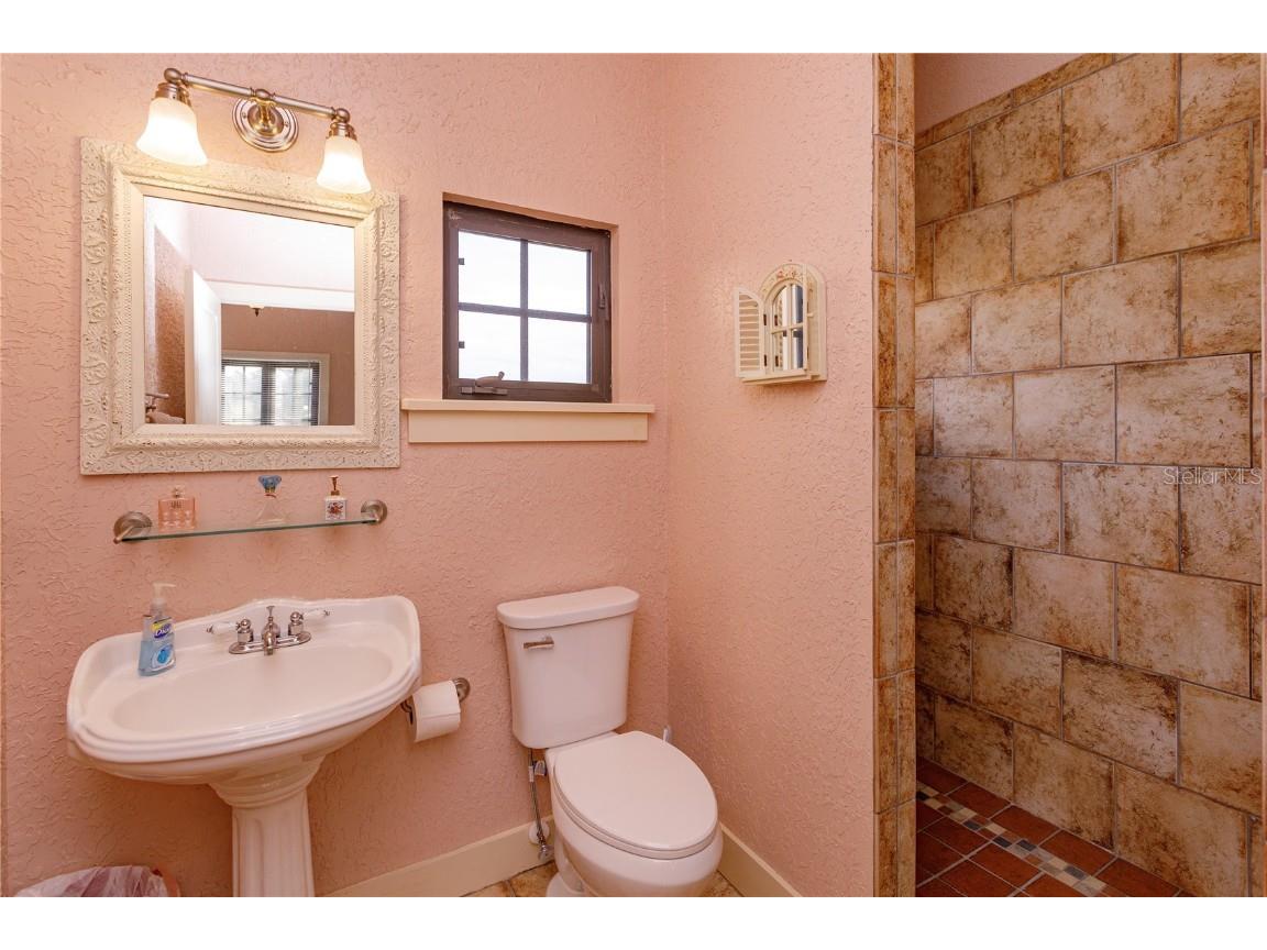 24540 Turkey Lake Road Howey In The Hills FL 34737 G5105259 image31