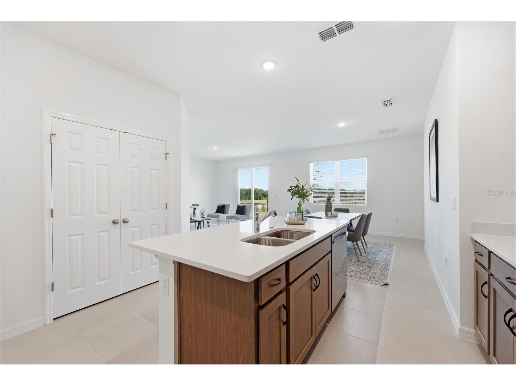 24542 Hodges Reserve Avenue Howey In The Hills FL 34737 O6351414 image9