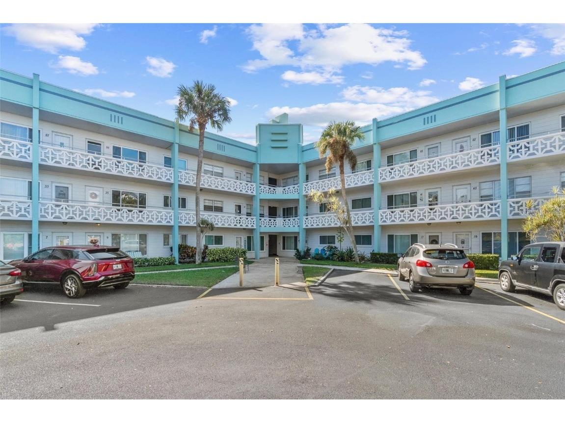 2455 Finlandia Lane #39 Clearwater FL 33763 TB8440595 image2