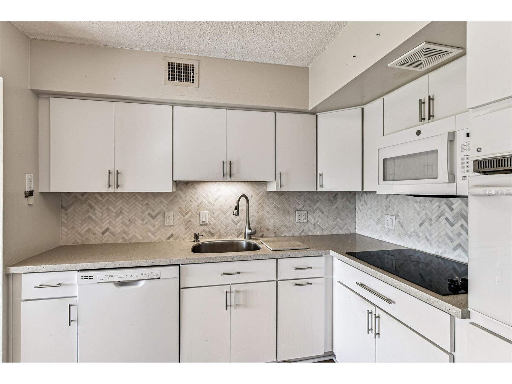 2455 Finlandia Lane #67 Clearwater FL 33763 TB8491251 image15