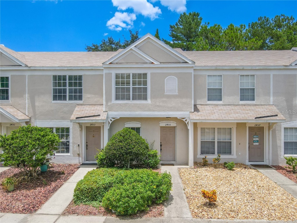 2455 Lake Woodberry Circle #2455 Brandon FL 33510 U8249693 image1