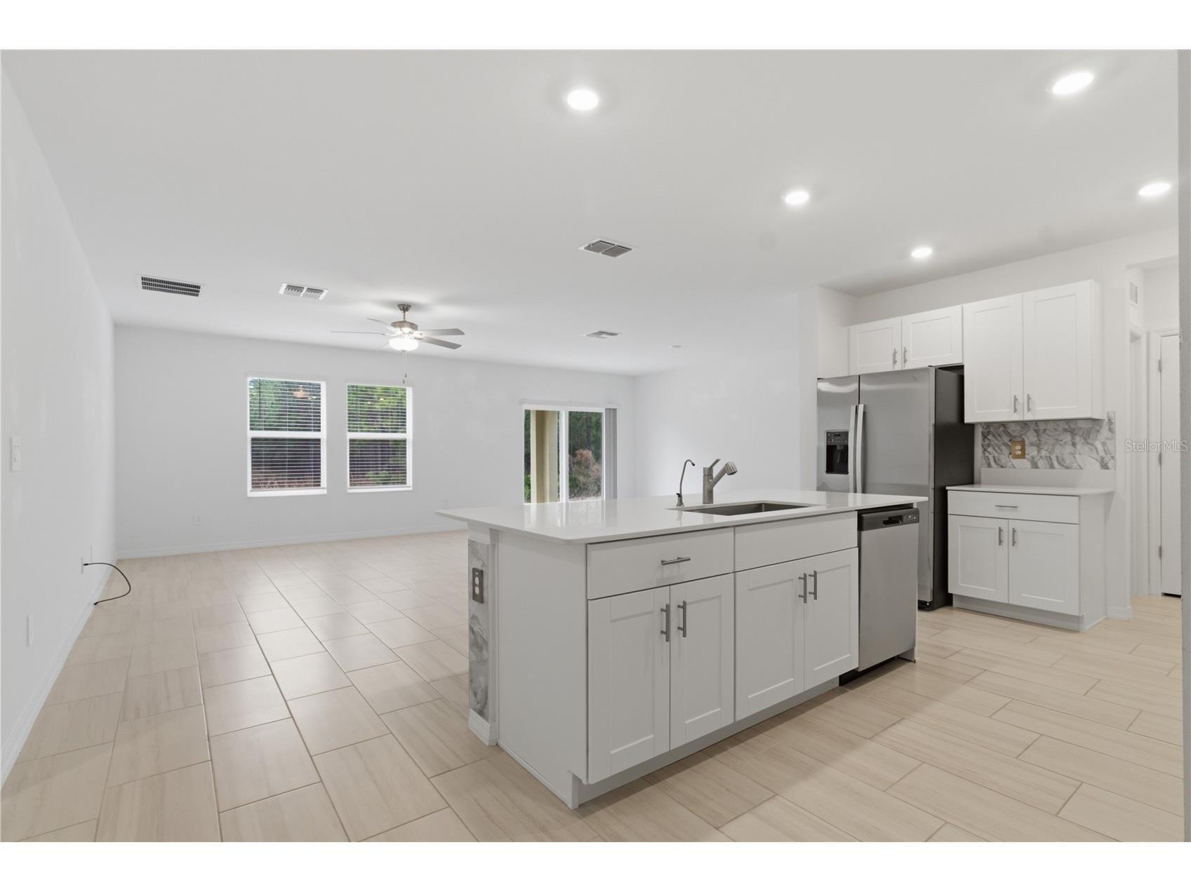 2455 Lanier Road Zephyrhills FL 33541 TB8475519 image11
