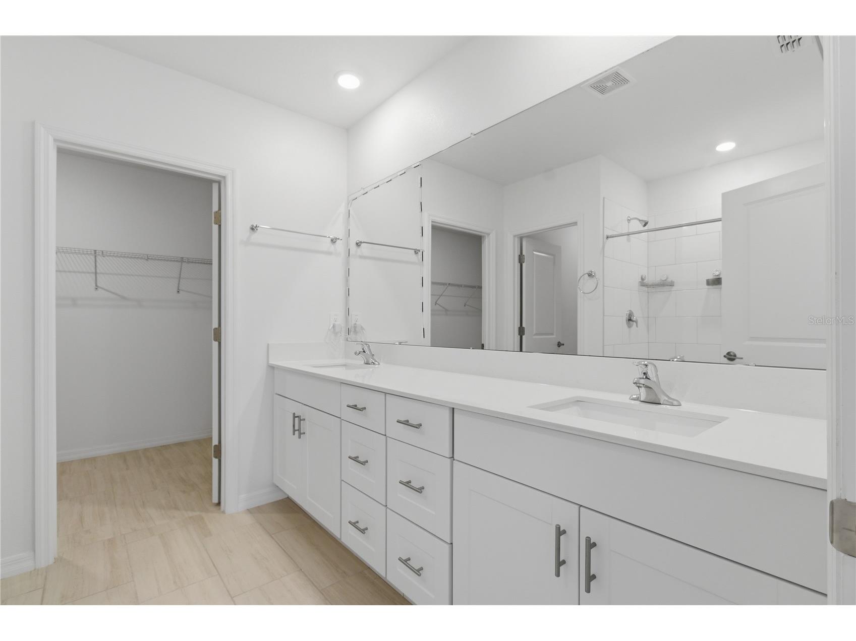 2455 Lanier Road Zephyrhills FL 33541 TB8475519 image19