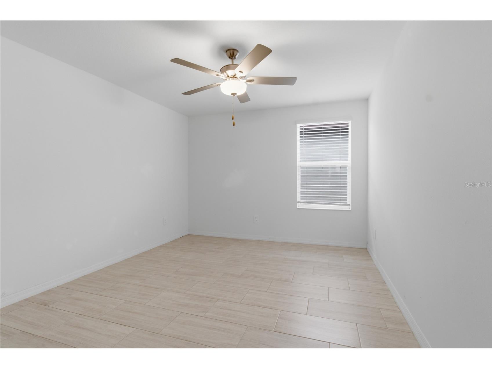 2455 Lanier Road Zephyrhills FL 33541 TB8475519 image32