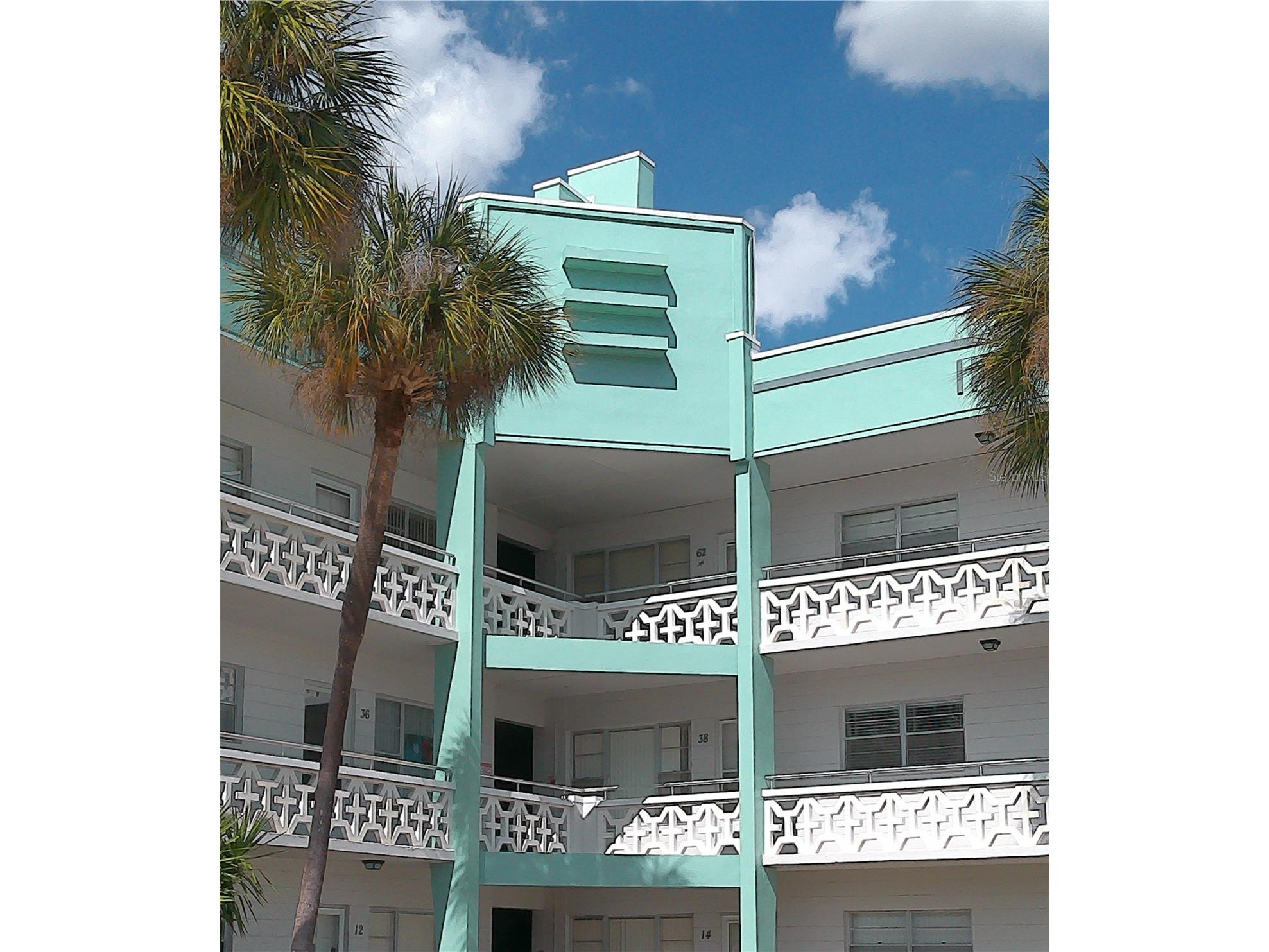 2456 Ecuadorian Way #38 Clearwater FL 33763 W7883507 image1