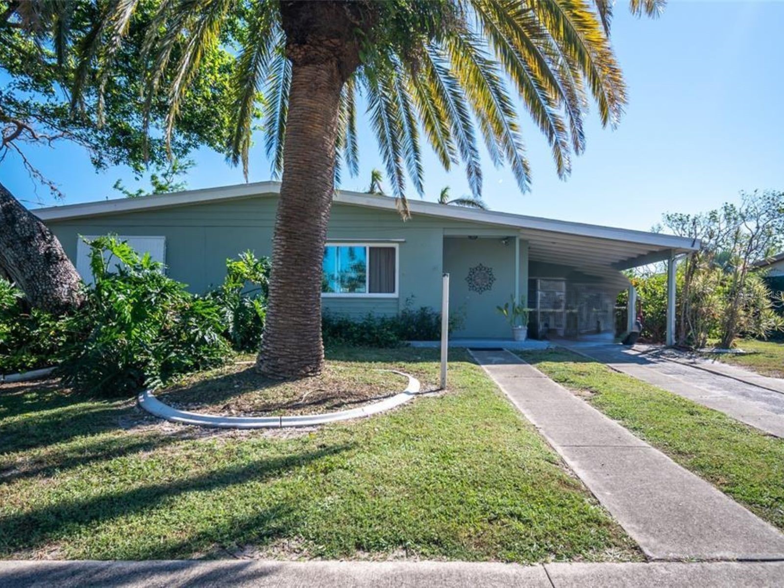 2456 Elkcam Boulevard Port Charlotte FL 33952 D6146212 image1