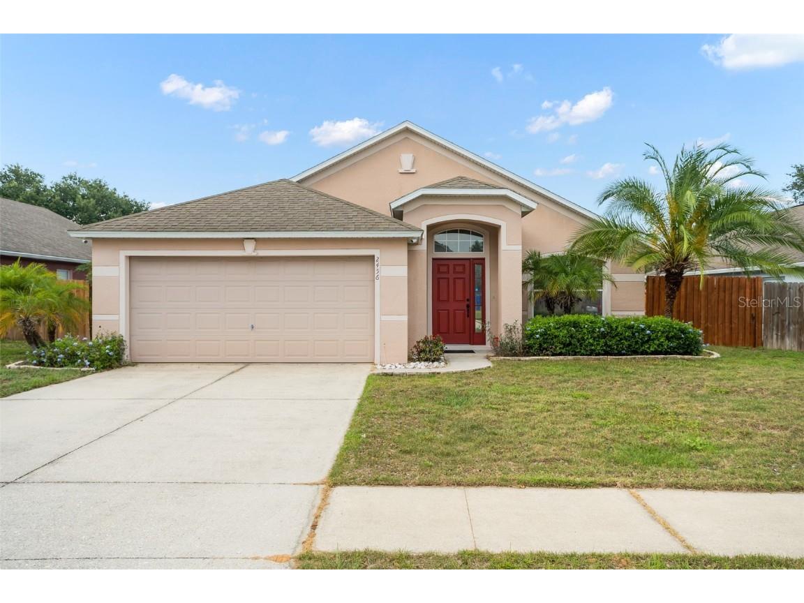 2456 Farringdon Drive Tavares FL 32778 O6164594 image1