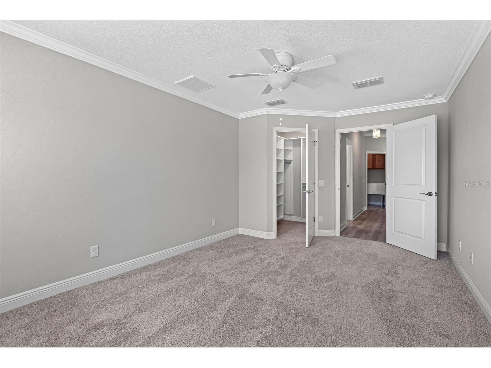 2456 Foggy Creek Circle Clearwater FL 33764 TB8473991 image23