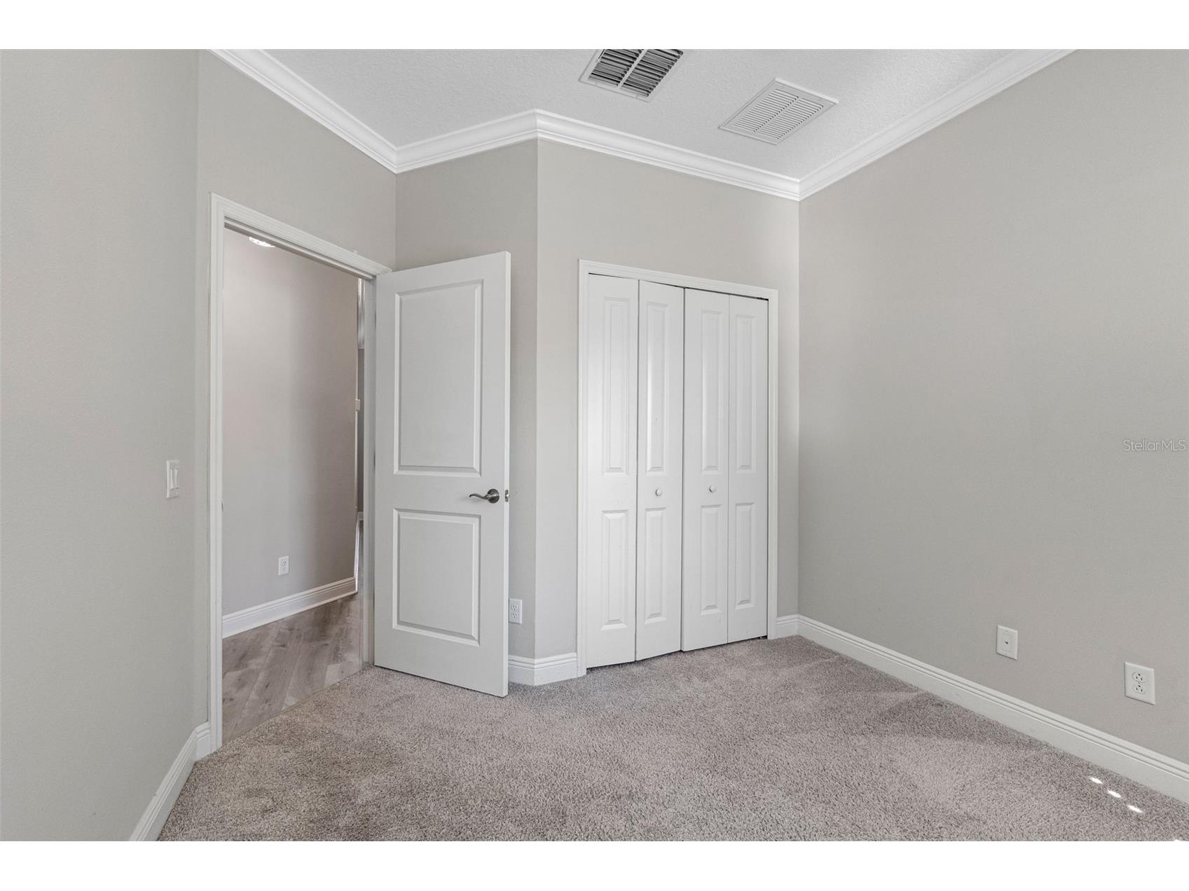 2456 Foggy Creek Circle Clearwater FL 33764 TB8473991 image28