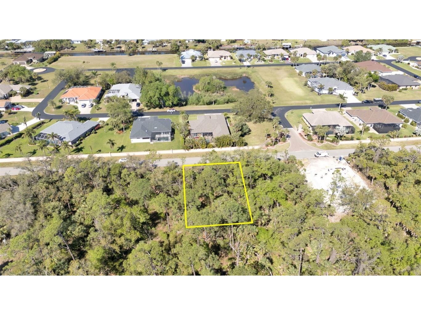 2456 Hiawatha Street Port Charlotte FL 33948 C7505941 image1