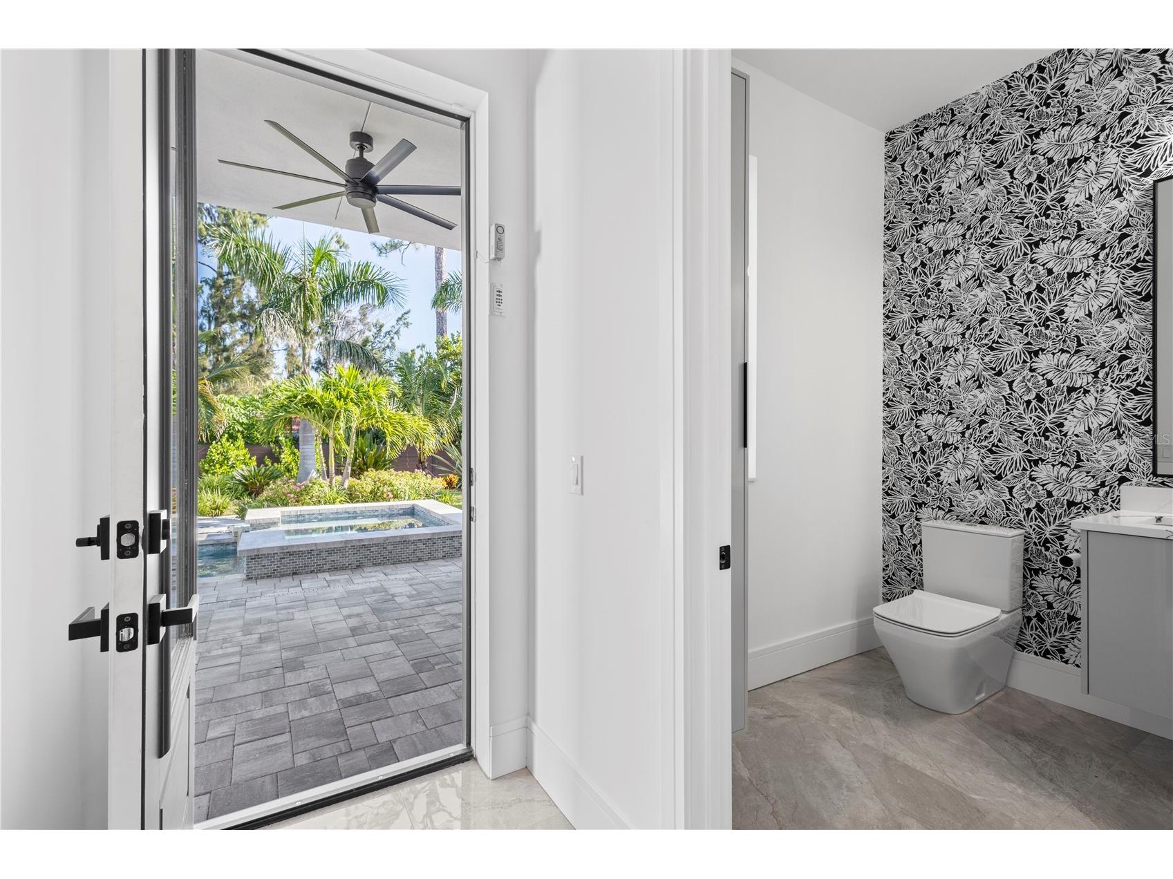 2456 Missara Lane Sarasota FL 34231 A4663280 image13