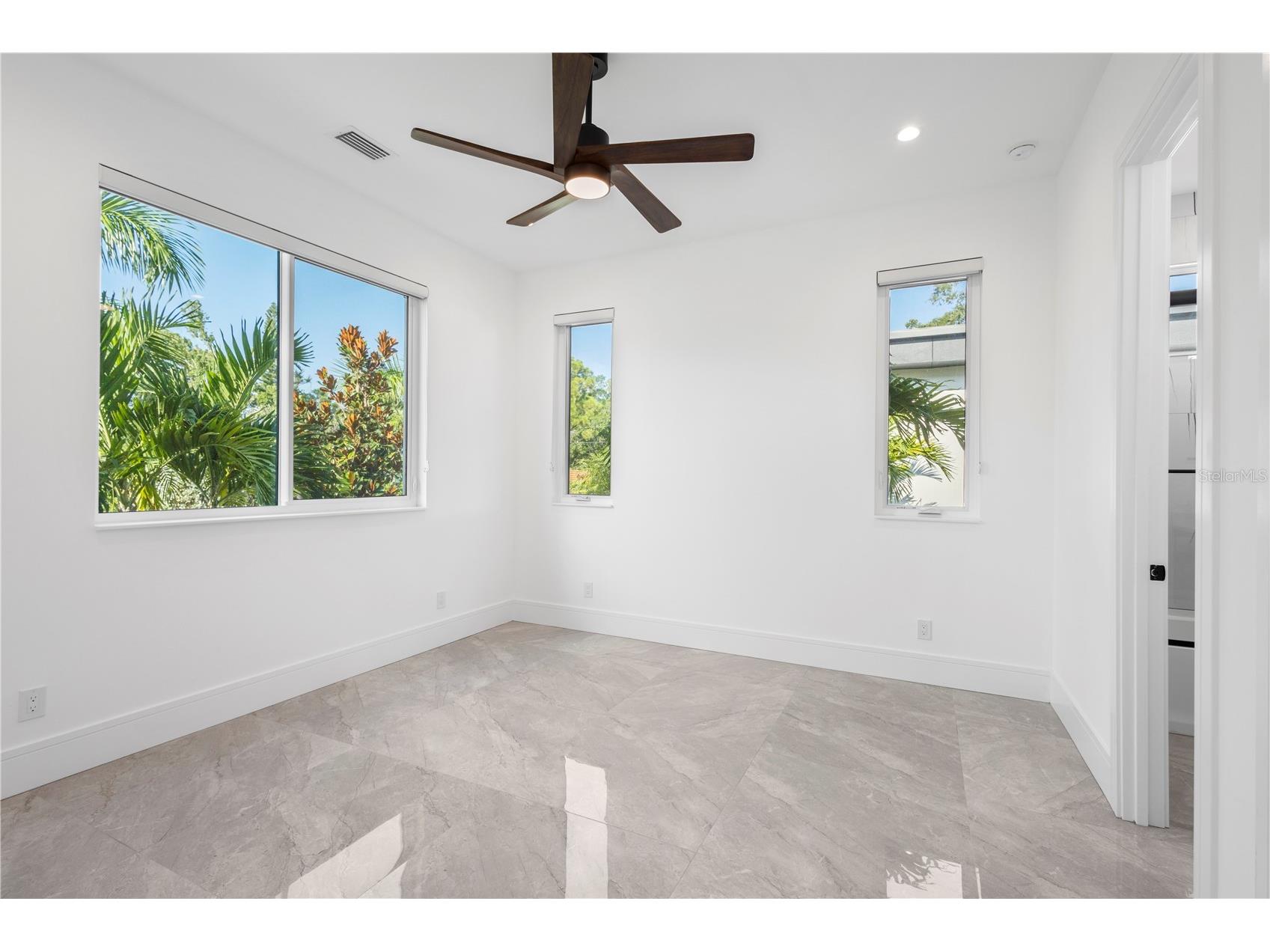 2456 Missara Lane Sarasota FL 34231 A4663280 image16