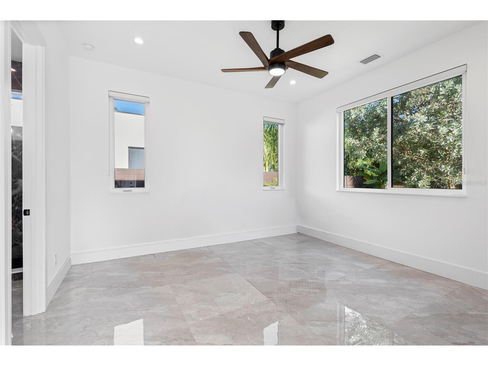 2456 Missara Lane Sarasota FL 34231 A4663280 image18