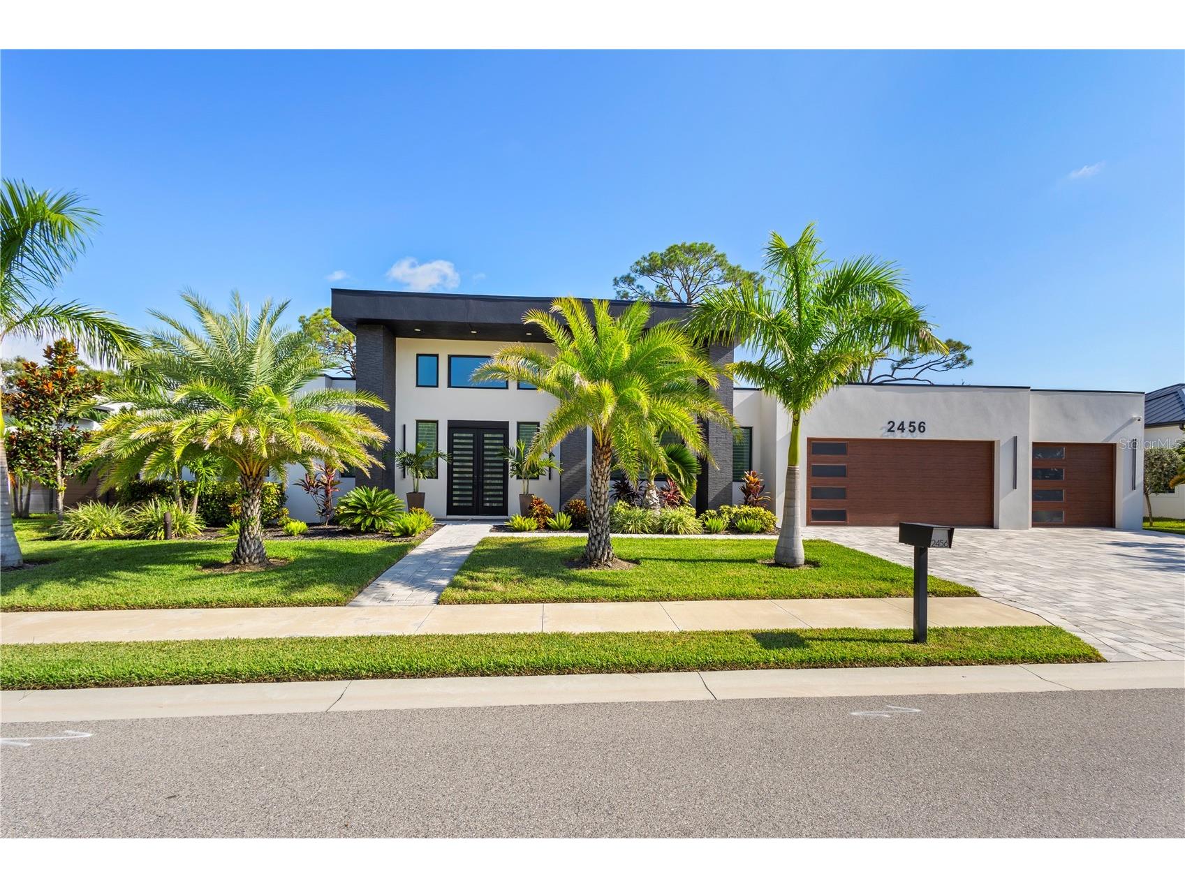 2456 Missara Lane Sarasota FL 34231 A4663280 image2