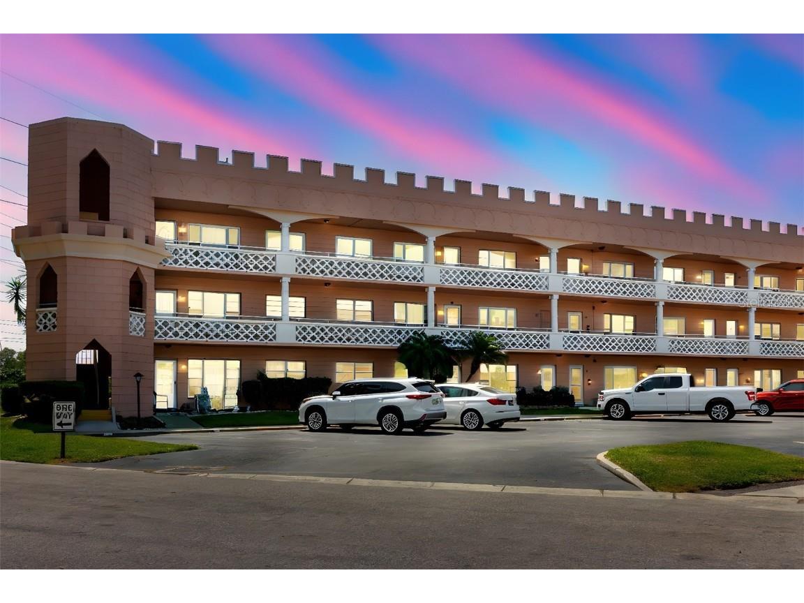 2457 Ecuadorian Way #63 Clearwater FL 33763 TB8378979 image1