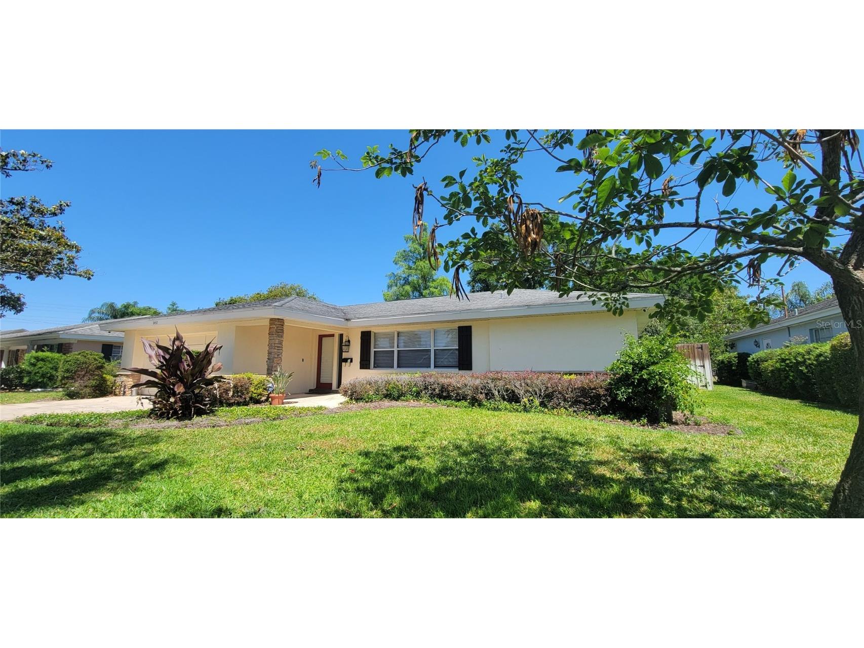 2457 Vine Street Orlando FL 32806 O6104915 image1