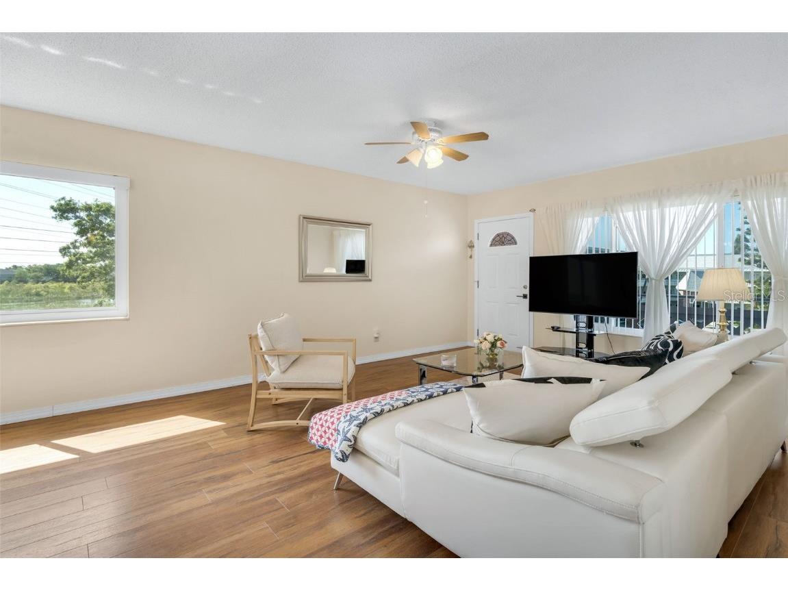 2458 Columbia Dr E #84 Clearwater FL 33763 TB8375950 image4