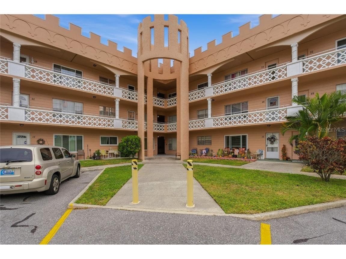 2458 Columbia Drive #68 Clearwater FL 33763 TB8446641 image1