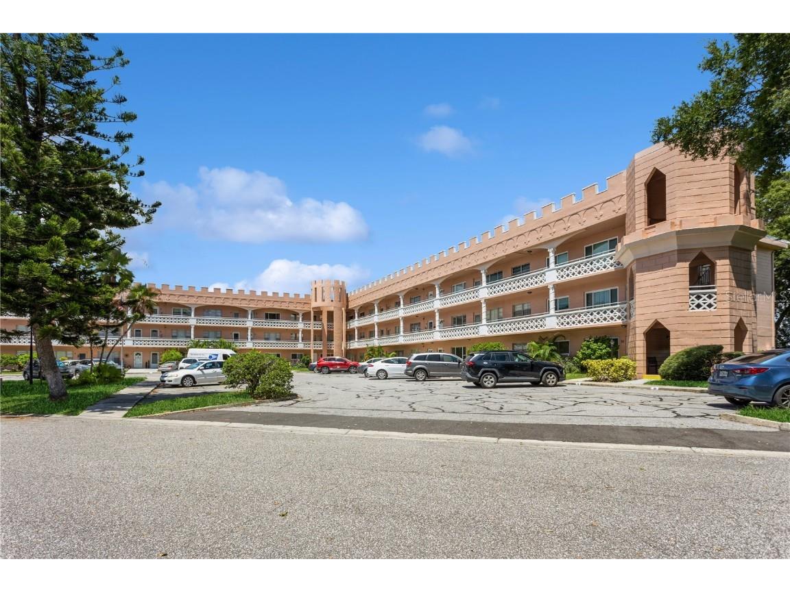2458 Columbia Drive #84 Clearwater FL 33763 U8213443 image1