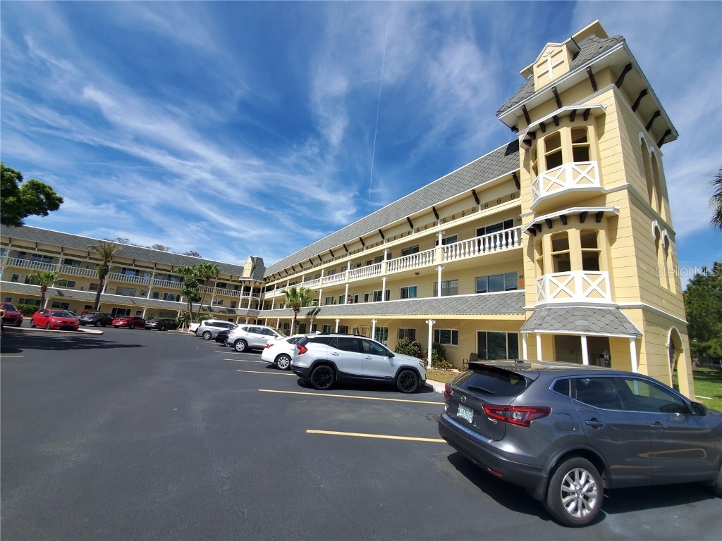 2458 Florentine Way #70 Clearwater FL 33763 U8234470 image1