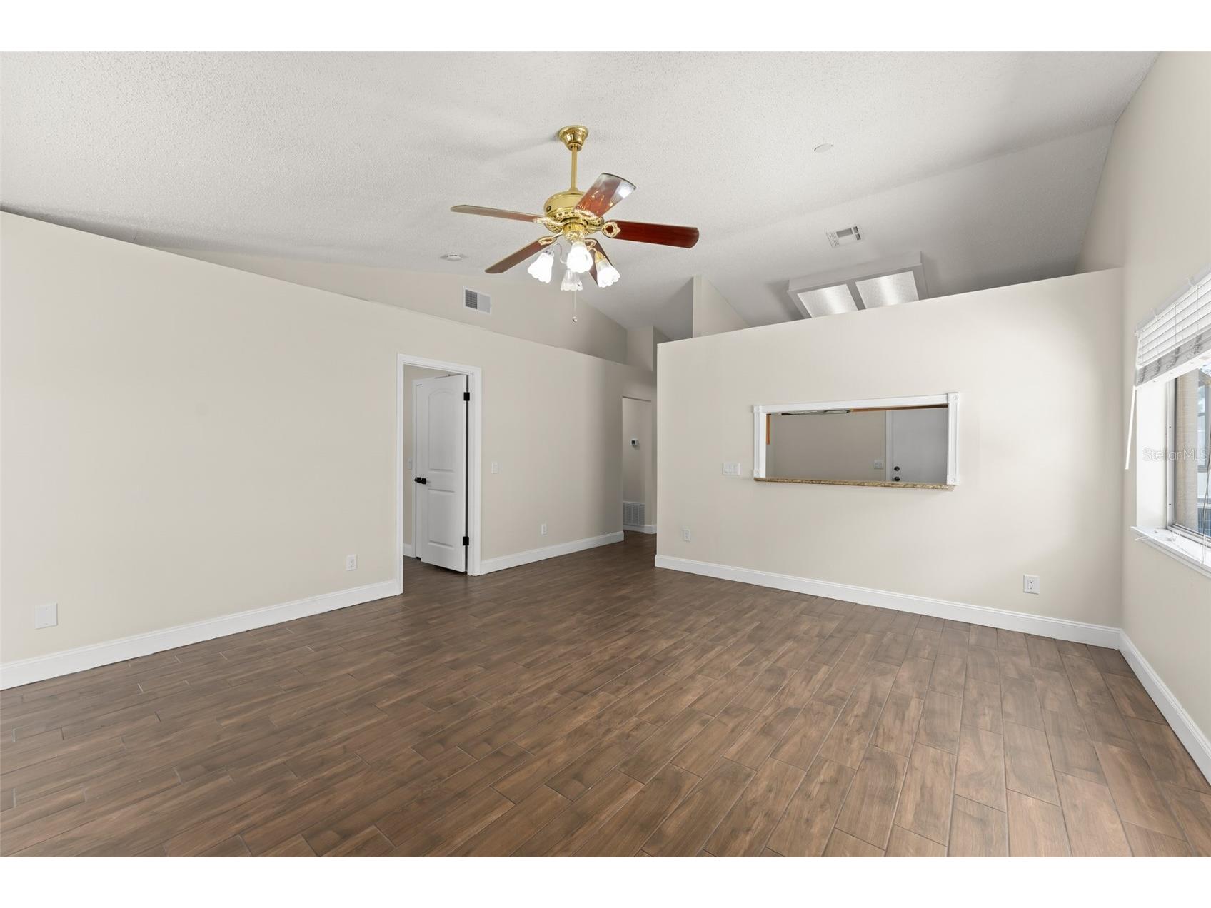 2458 Long Meadow Way Orlando FL 32817 O6420840 image13