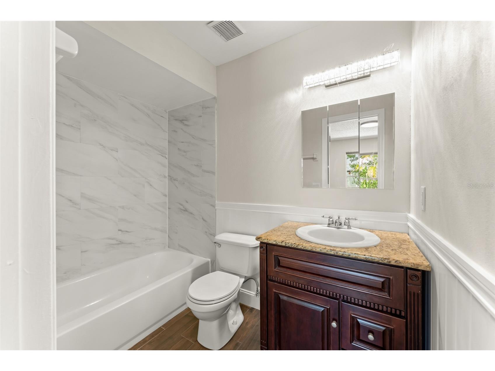 2458 Long Meadow Way Orlando FL 32817 O6420840 image16