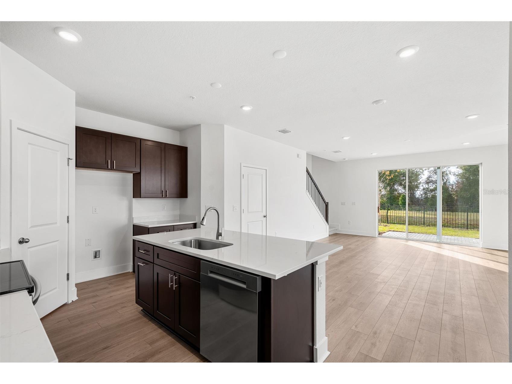 2458 Magnolia Reserve Road Ocoee FL 34761 W7884623 image4