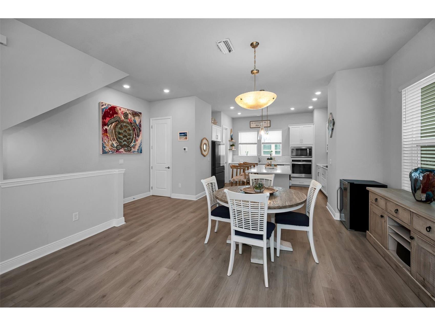 2458 Mangum Court Sarasota FL 34237 TB8523329 image15