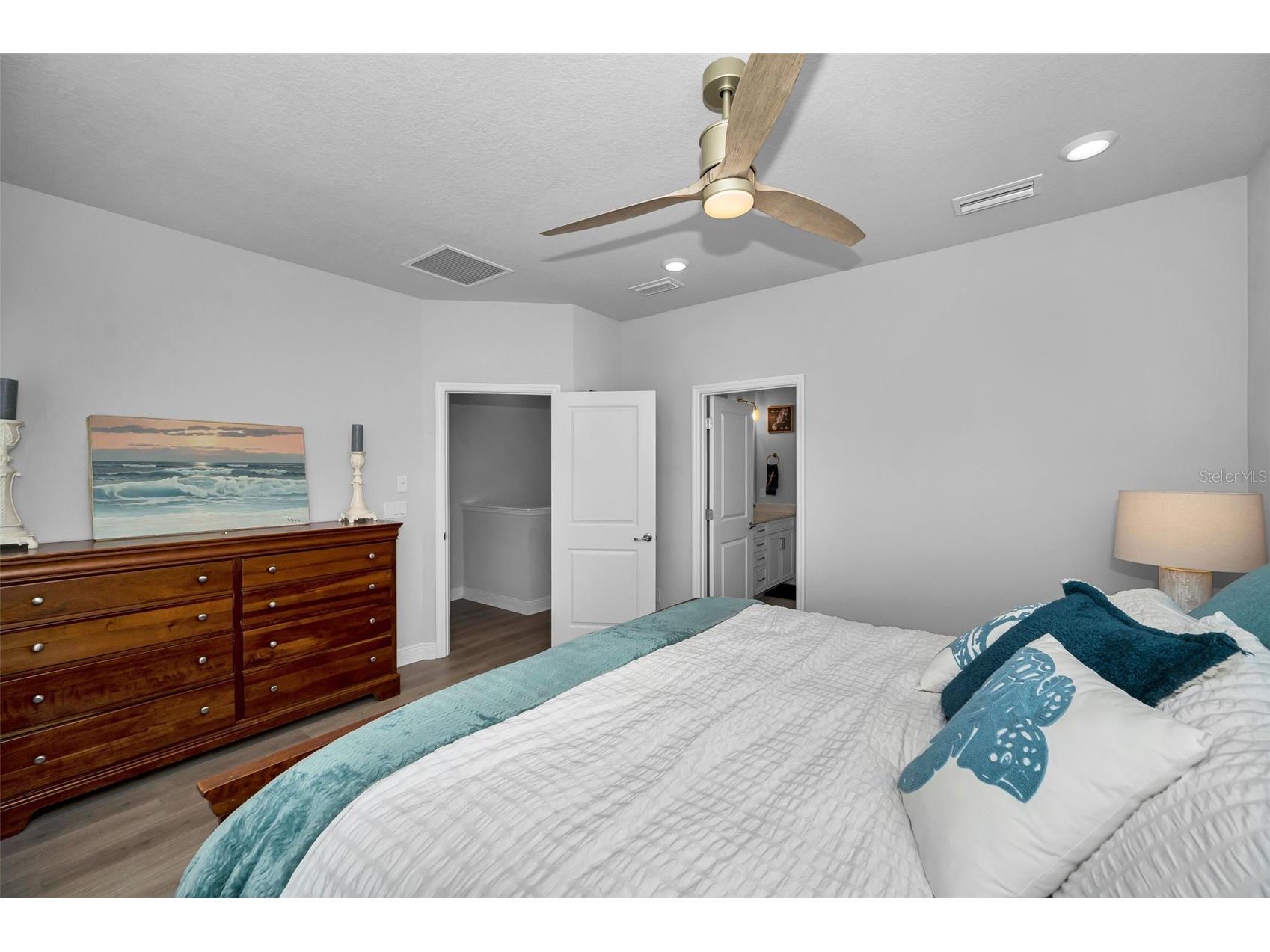 2458 Mangum Court Sarasota FL 34237 TB8523329 image24