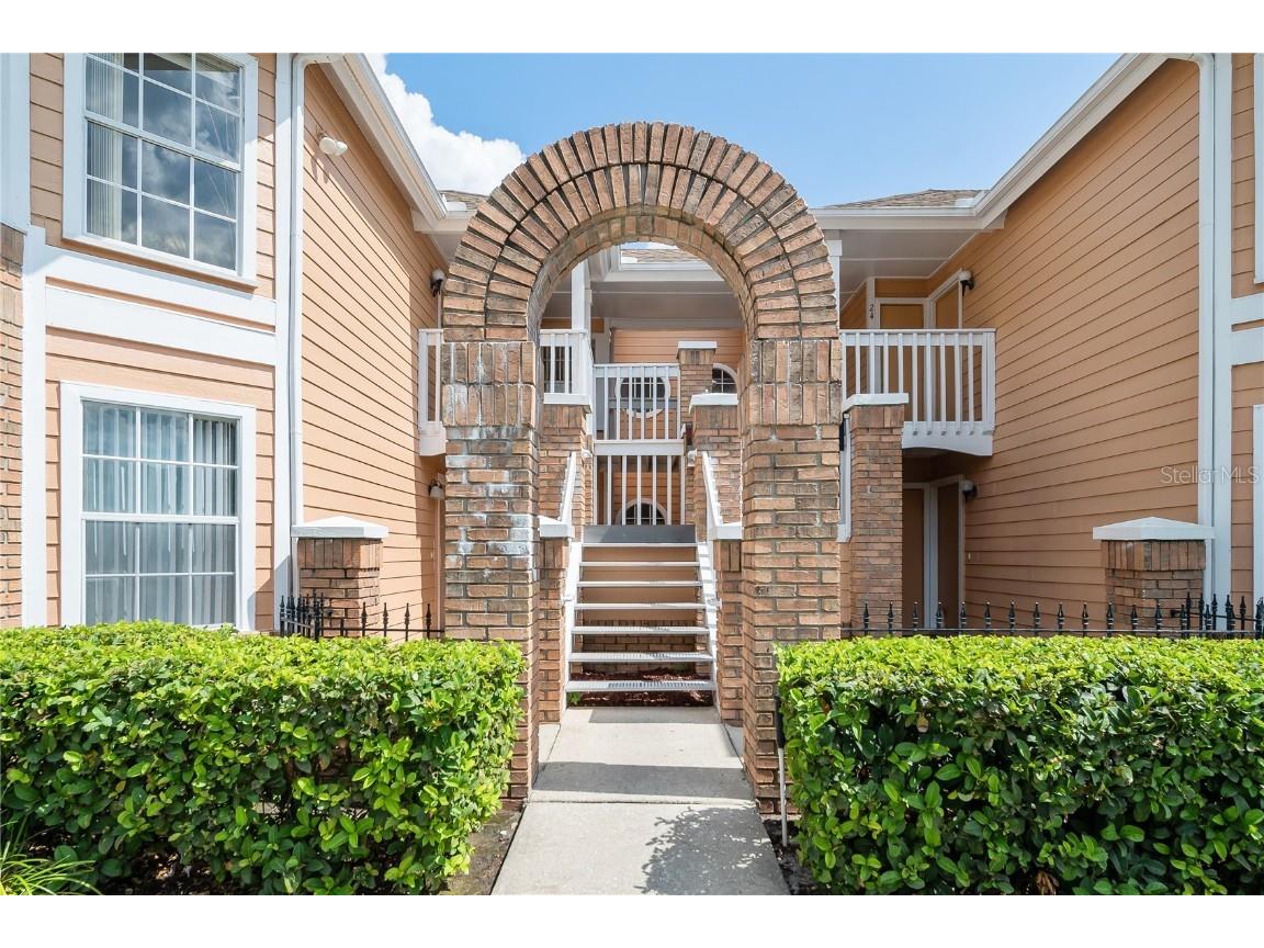2458 Sweetwater Club Circle #22 Kissimmee FL 34746 S5091770 image1