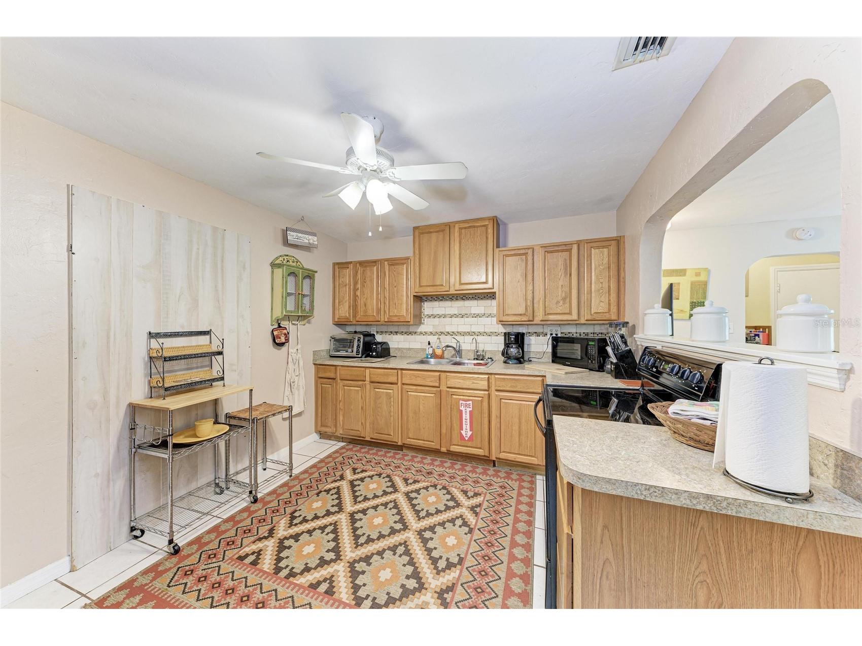 2458 Waldemere Street Sarasota FL 34239 N6144122 image11