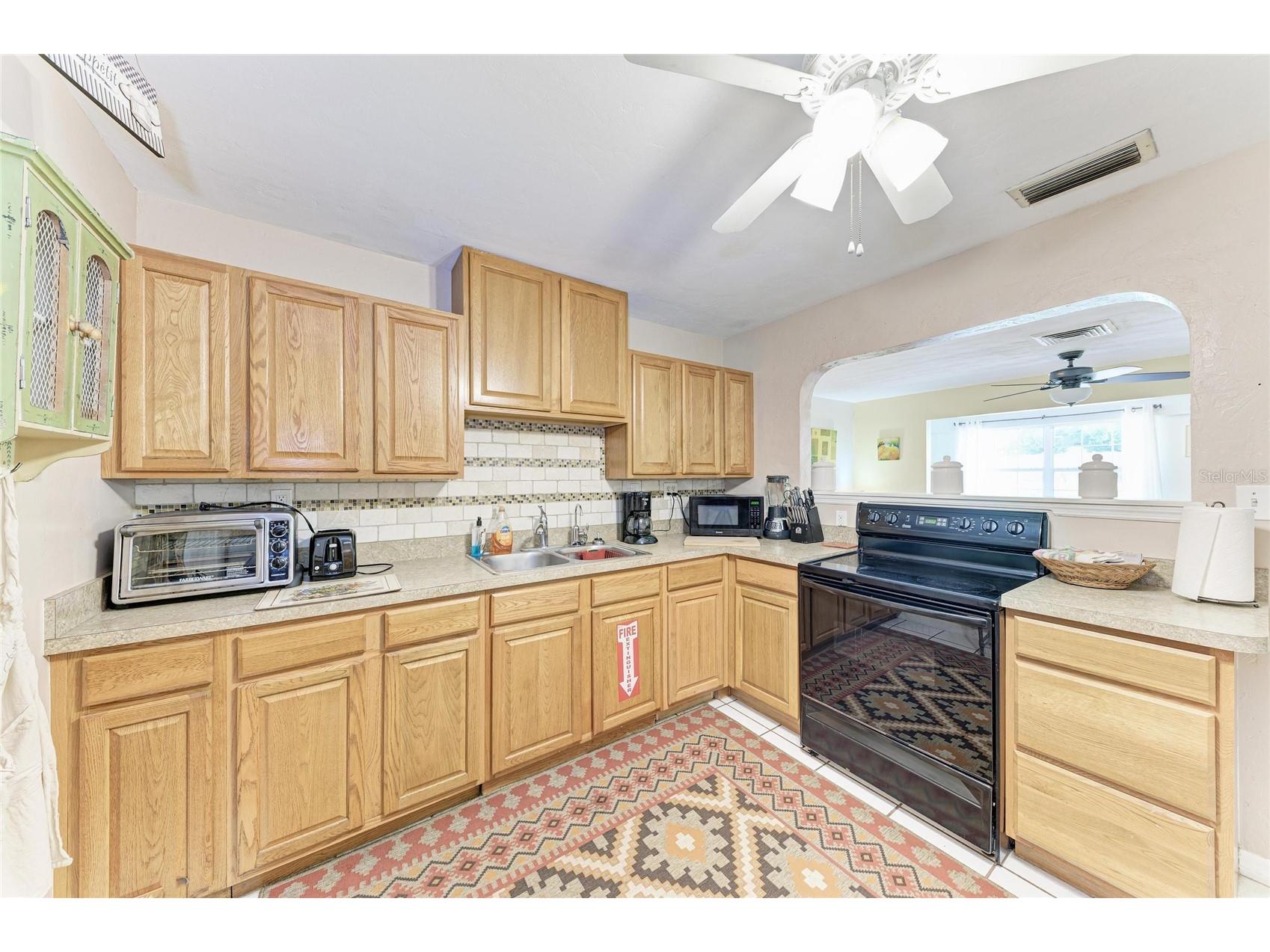 2458 Waldemere Street Sarasota FL 34239 N6144122 image12