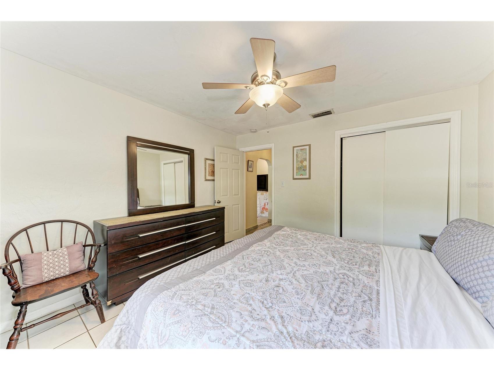 2458 Waldemere Street Sarasota FL 34239 N6144122 image23