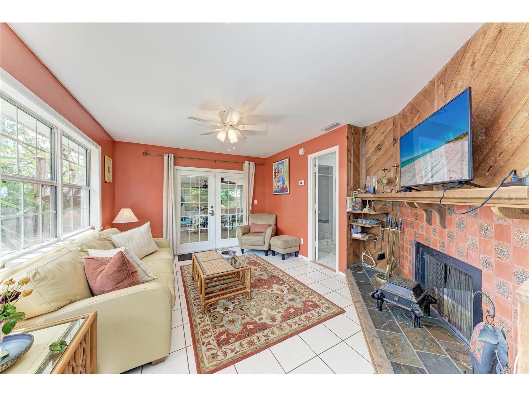 2458 Waldemere Street Sarasota FL 34239 N6144122 image29