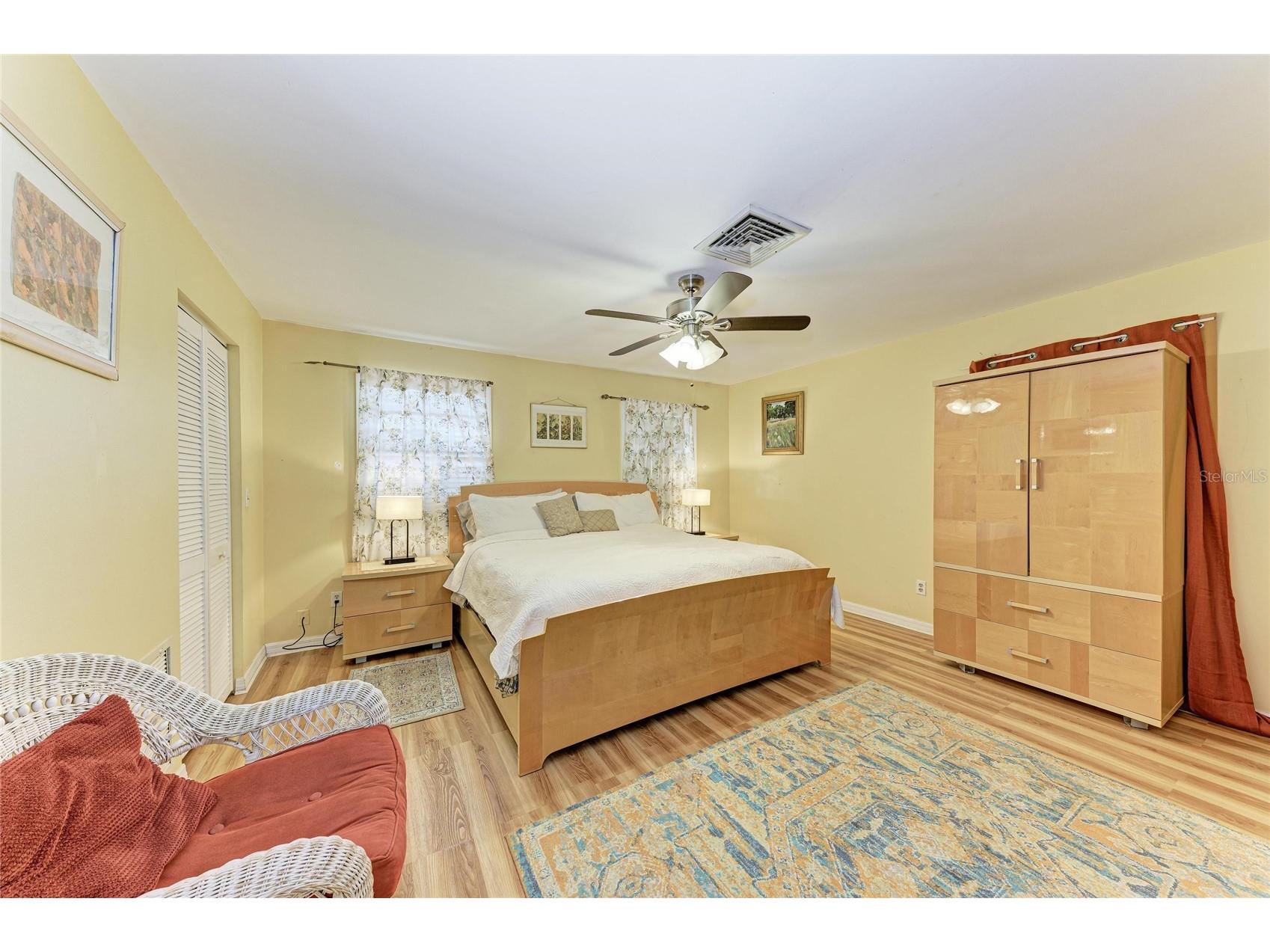 2458 Waldemere Street Sarasota FL 34239 N6144122 image34