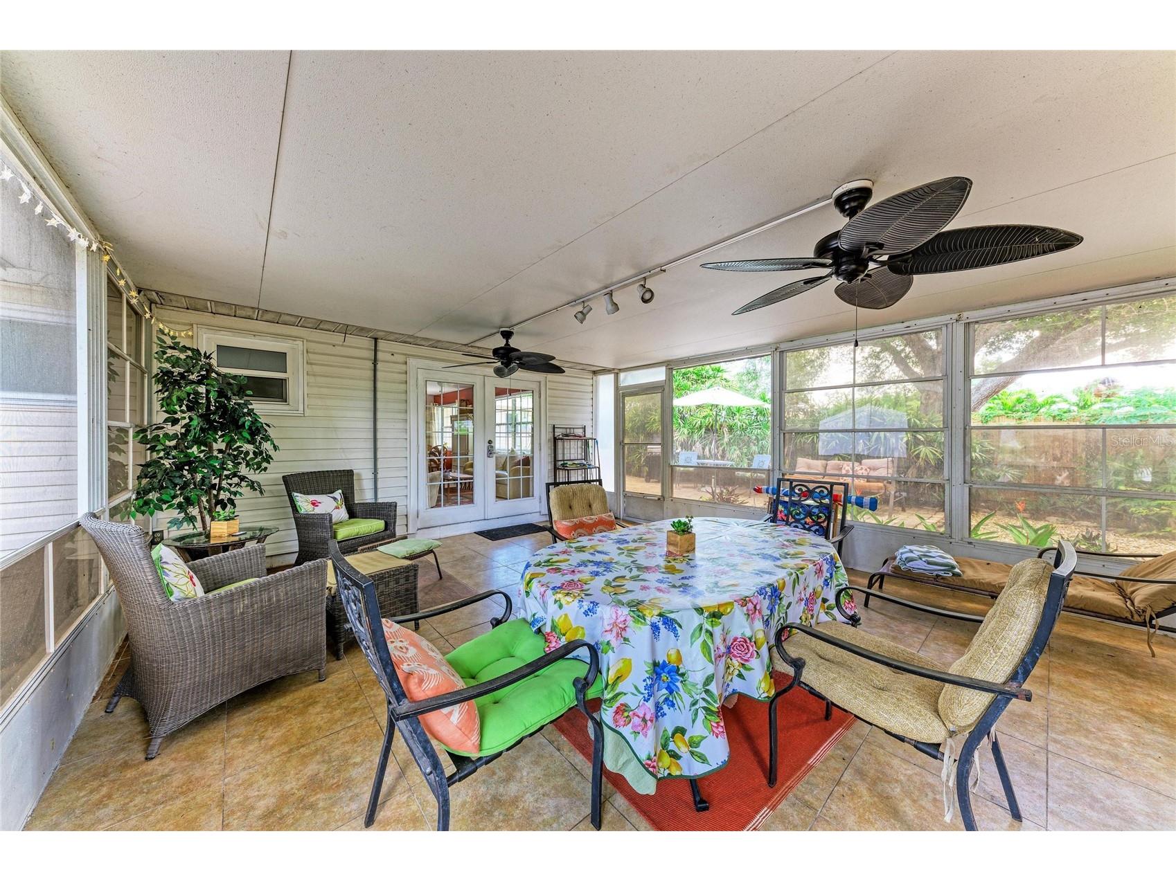 2458 Waldemere Street Sarasota FL 34239 N6144122 image42