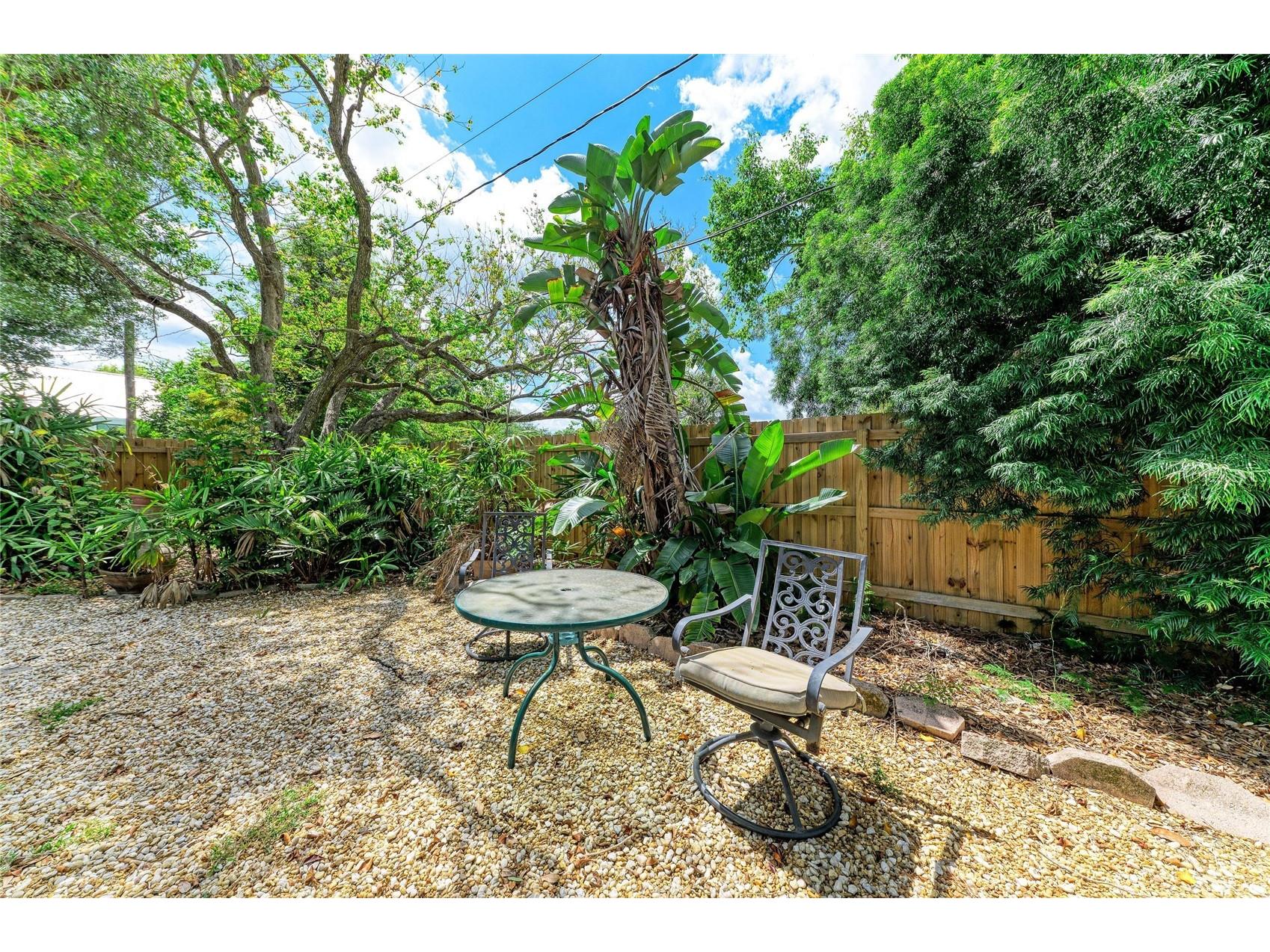 2458 Waldemere Street Sarasota FL 34239 N6144122 image46