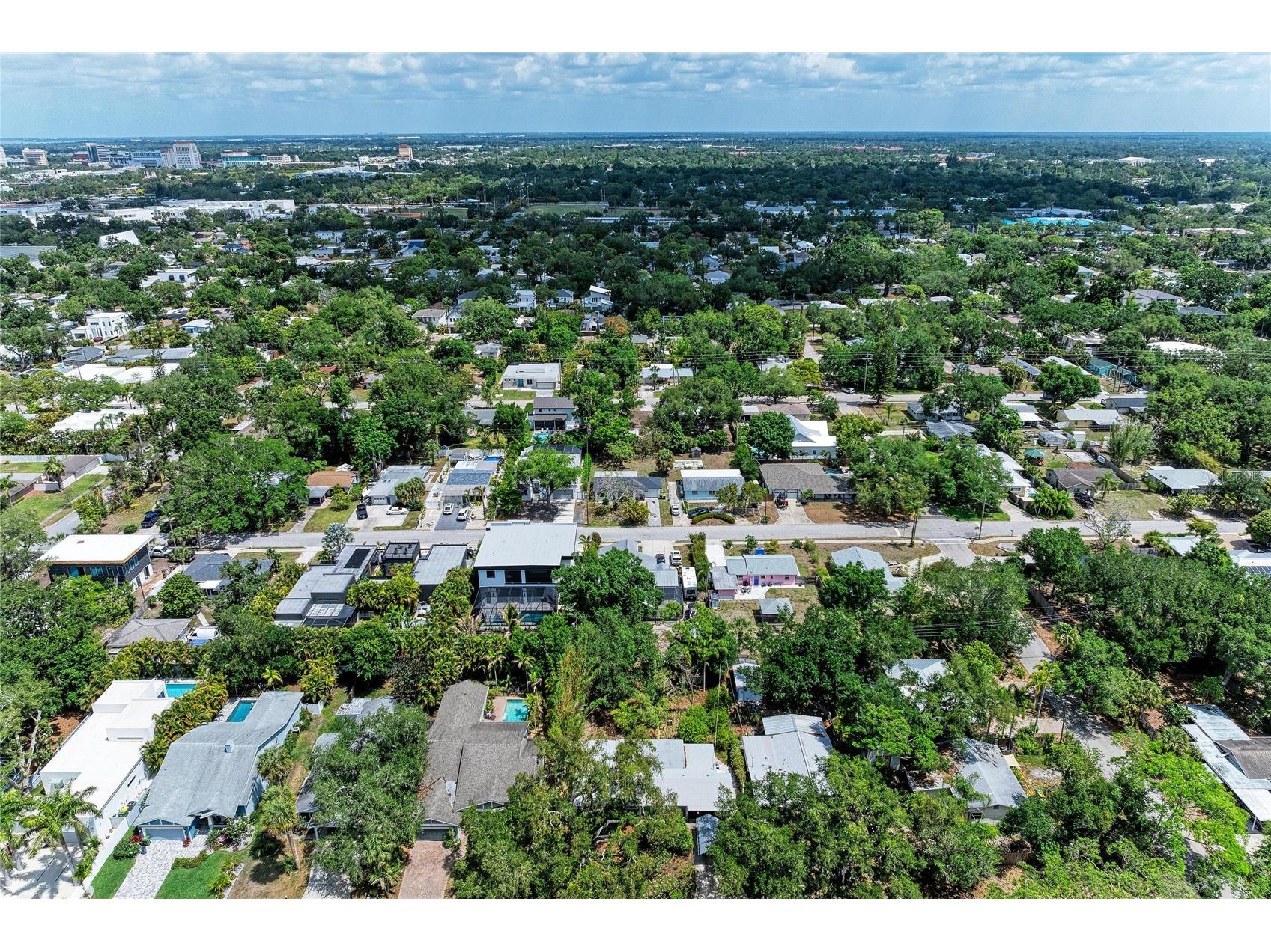 2458 Waldemere Street Sarasota FL 34239 N6144122 image53