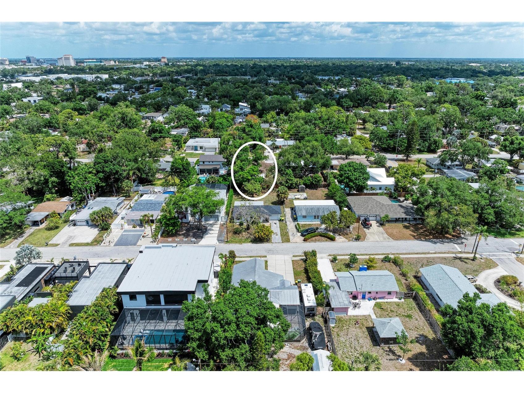 2458 Waldemere Street Sarasota FL 34239 N6144122 image56