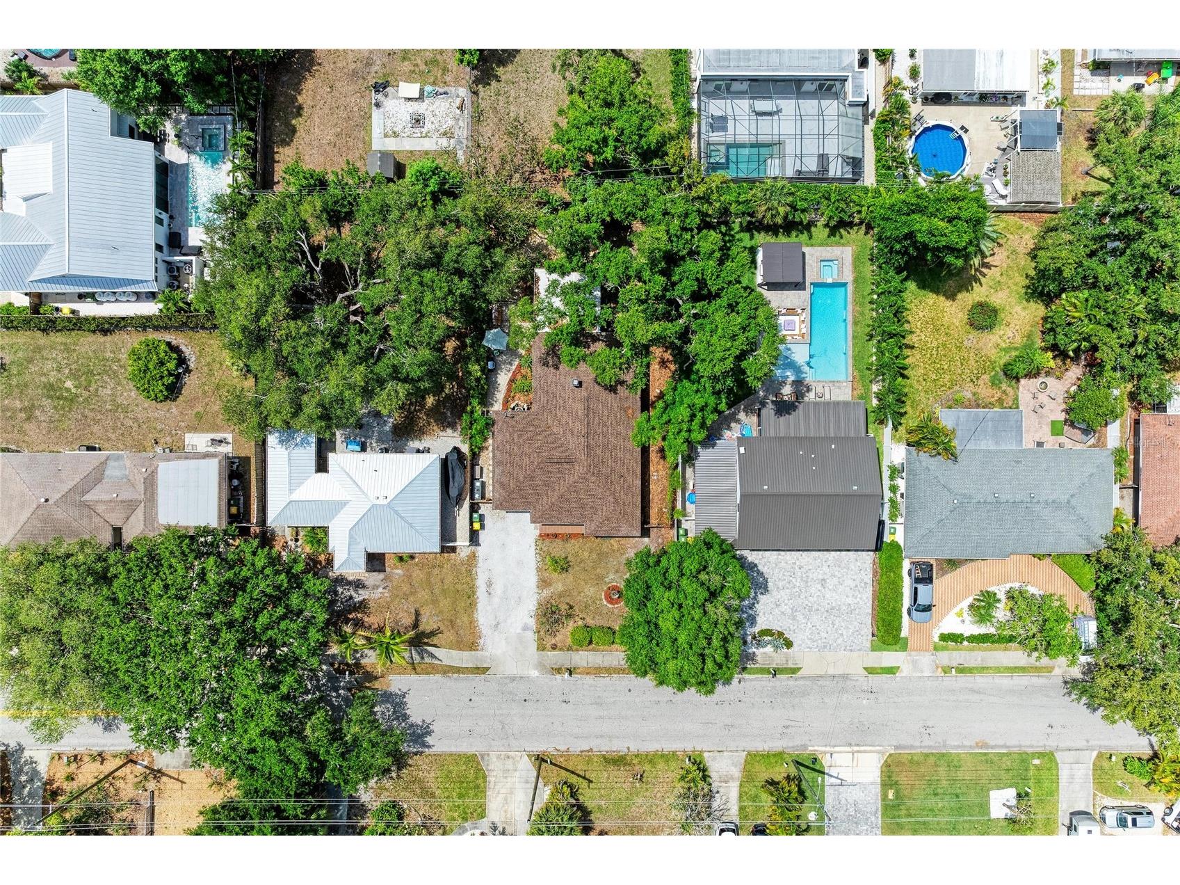 2458 Waldemere Street Sarasota FL 34239 N6144122 image58