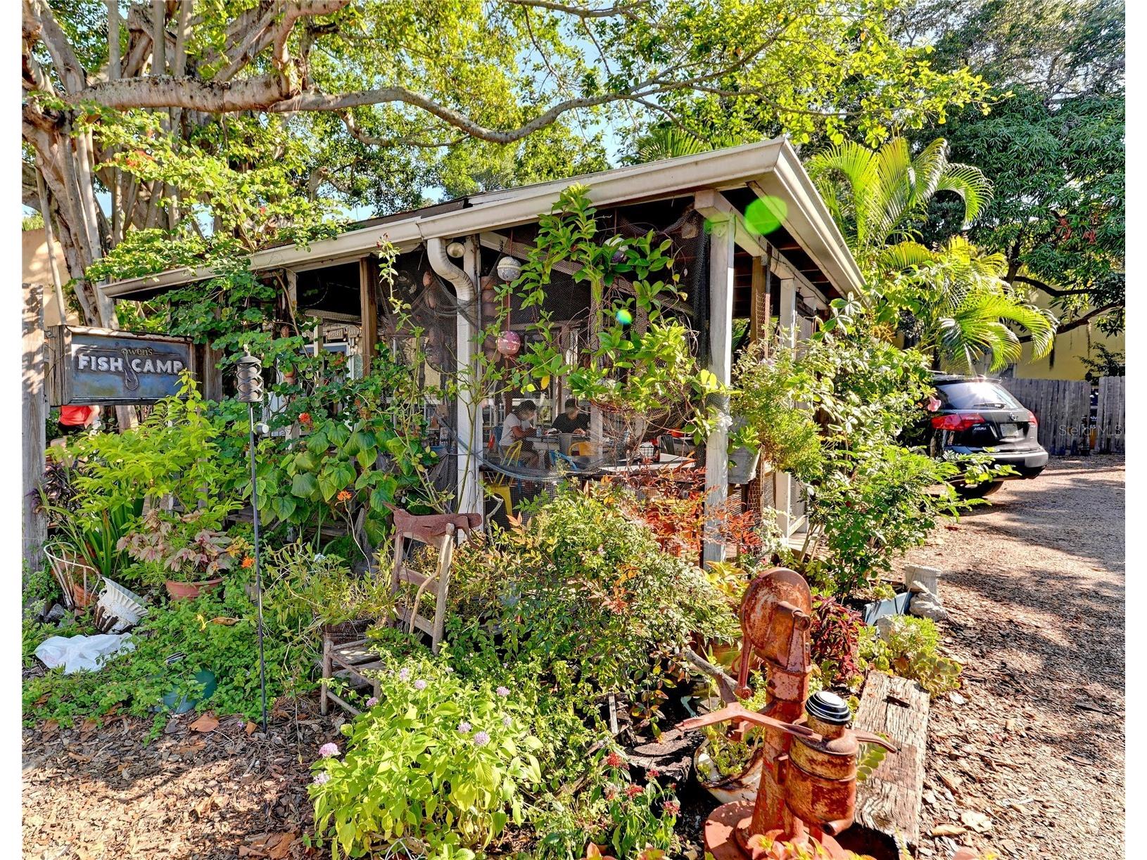 2458 Waldemere Street Sarasota FL 34239 N6144122 image99
