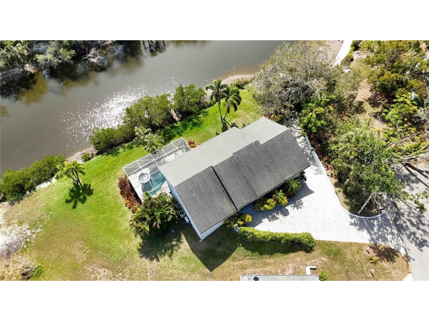 2458 Whippoorwill Circle Sarasota FL 34231 A4637845 image1