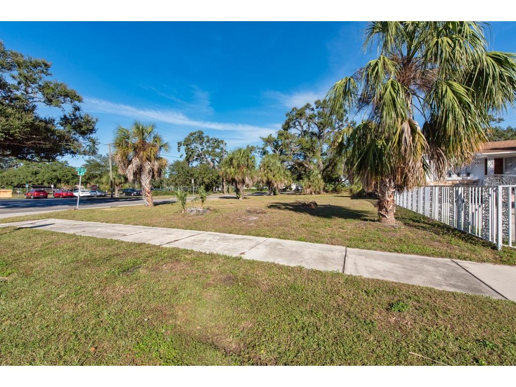 2459 25th Avenue S Saint Petersburg FL 33712 TB8456870 image21