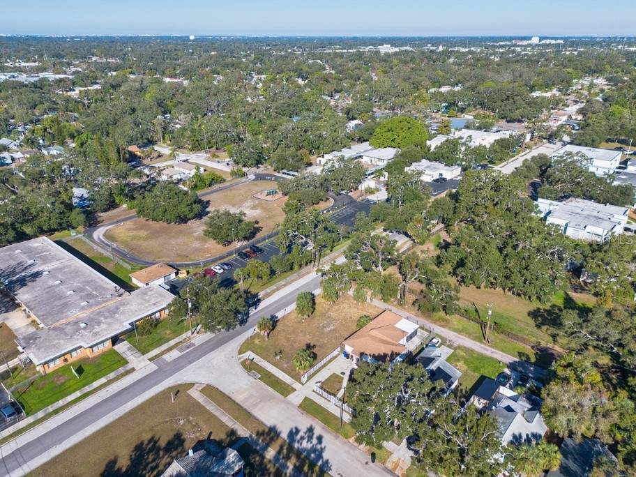 2459 25th Avenue S Saint Petersburg FL 33712 TB8456870 image8