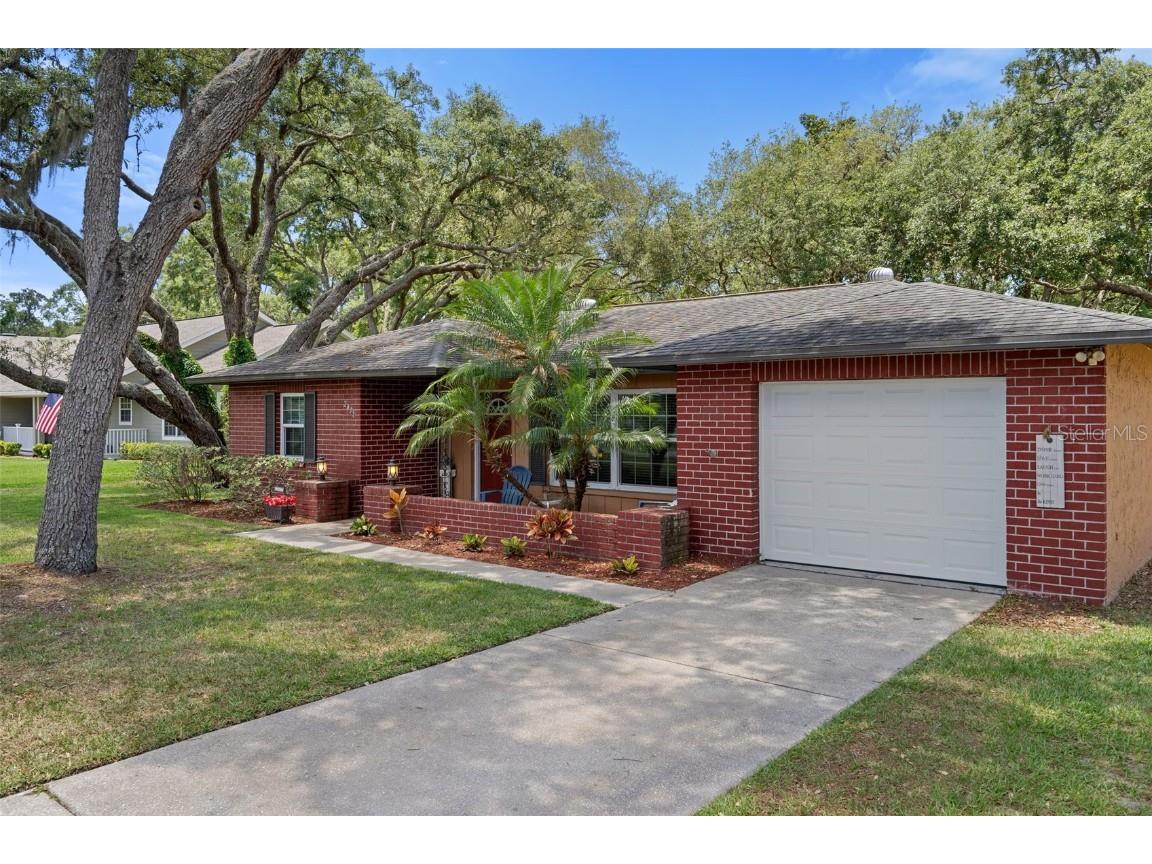 2459 Covington Avenue Spring Hill FL 34608 W7865197 image1