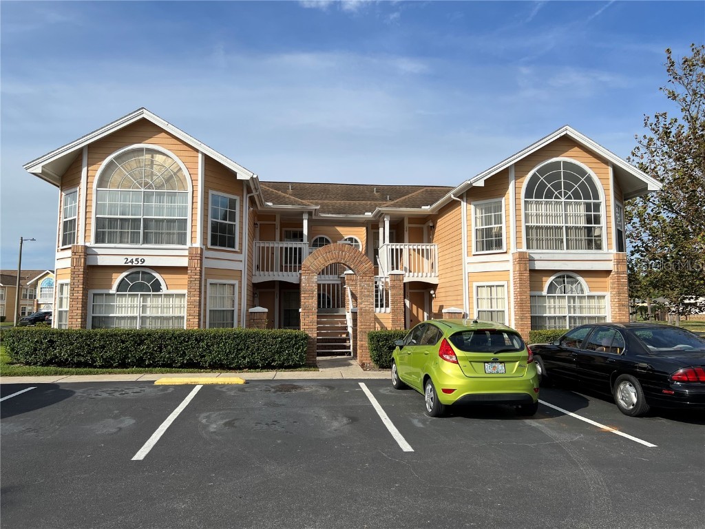 2459 Sweetwater Club Circle #15 Kissimmee FL 34746 S5095933 image1