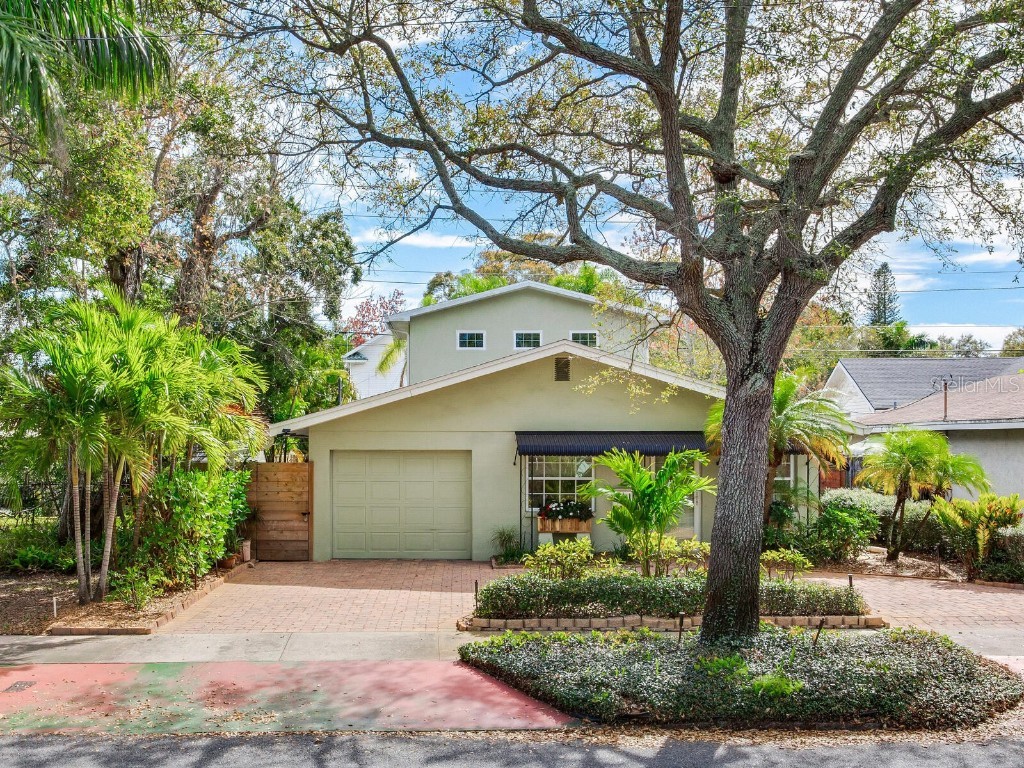 246 22nd Avenue NE Saint Petersburg FL 33704 TB8381370 image1